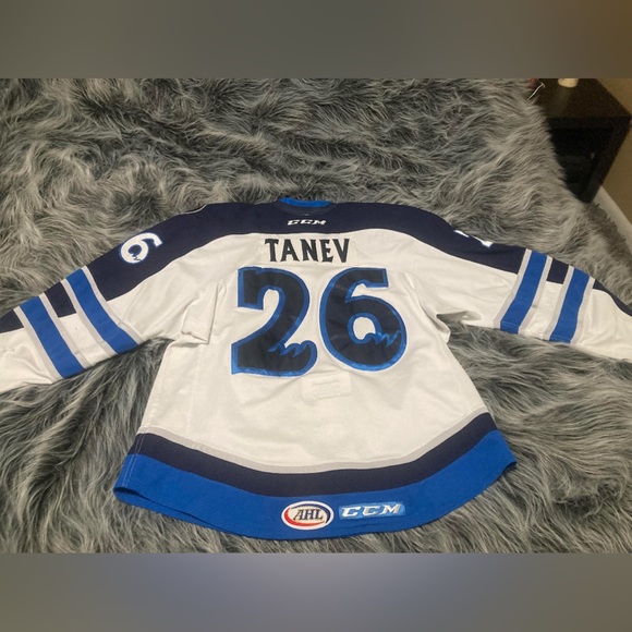 Brandon tanev game worn hockey jersey with cert of authenticity - Picture 2 of 11